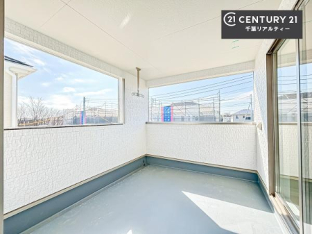 �Z�˂���̒��]�ʐ^ ������������Z��X�ł��I���͂ɂ͍����������Ȃ��A�󂪍L���J����������A�z�������傫���Ղ��邱�Ƃ�����܂���I�C�����̗ǂ������ʂ蔲����X���݂ł��I