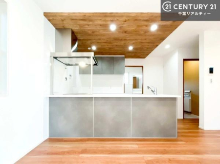 ���r���O �L�X�_�C�j���O�X�y�[�X�I������肨�H���B�΂��������y�������Ԃ��߂����܂��B���X�̔���������܂��I