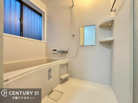 ���� 1���̔�����������Ɩ����Ă���闁���ł��B
�������̑f�G�ȃ����N�[�[�V�����ꏊ�ł��I