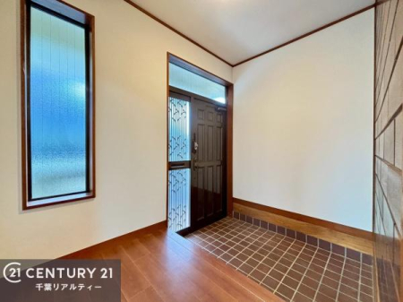 ���� ���ċA���Ă��Ă��A�������܁I�����������Ȃ�A�D�����}������Ă�����ԂɂȂ��Ă��܂��B
���邭��������錺�ւł��I