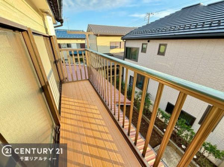 �o���R�j�[ �z������̗ǂ��o���R�j�[�ŁA�����󕨂��悭���������ł��ˁI
���V�C�̗ǂ����ɂ̓o���R�j�[�֏o�ă��t���b�V������̂��C�����悳�����ł��B