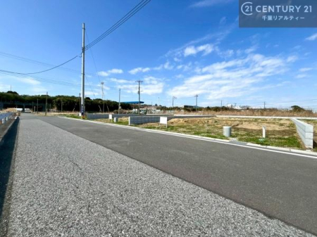 �O�ʓ��H�܂ތ��n�ʐ^ ���ӊ���A���q�l�̂���]�ɍ������������ꏏ�ɂ��ē���v���܂��B�Z��[���A�h�o�C�U�[�ɂ�邲���k������܂��B���Ђ͂��₢���킹�ɑ��Ή����܂��I���҂������܂���I