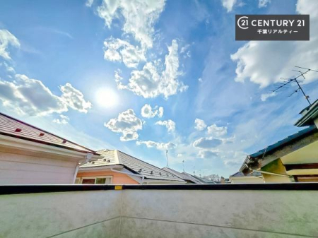 �Z�˂���̒��]�ʐ^ ������������Z��X�ł��I���͂ɂ͍����������Ȃ��A�󂪍L���J����������A�z�������傫���Ղ��邱�Ƃ�����܂���I�C�����̗ǂ������ʂ蔲����X���݂ł��I