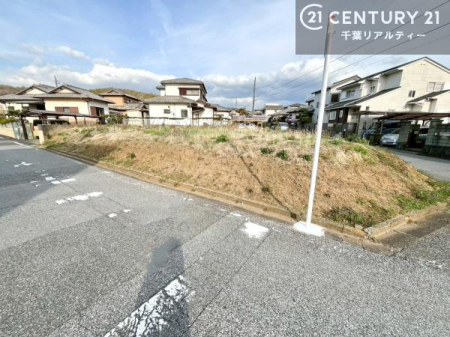 ���n�y�n�ʐ^ ������������Z��X�A���͂ɂ͍����������Ȃ��A�󂪍L���J����������A
�z�����傫���Ղ��邱�Ƃ�����܂���B�C�����̗ǂ������ʂ蔲����X���݂ł�
