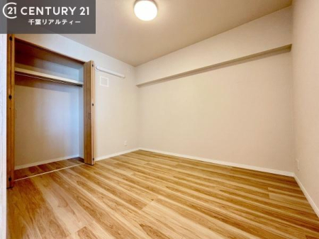 �q������ �|���o�������Ȃ��������́A���q�l�̂������Ƃ��Ă����S�ł��I
���[�X�y�[�X���[�����Ă���̂ŎU�炩�������������T�b�ƕЕt�����܂��I