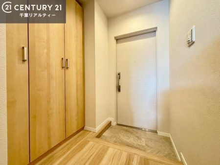 ���� ���������̂���L�X�Ƃ������ւł��I�X�b�L���Ɛ������̂���S�n�̗ǂ���Ԃ��o�}���Ă���܂��B