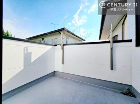 �o���R�j�[ �z������̗ǂ��o���R�j�[�ŁA�����󕨂��悭���������ł��ˁI
���V�C�̗ǂ����ɂ̓o���R�j�[�֏o�ă��t���b�V������̂��C�����悳�����ł��B