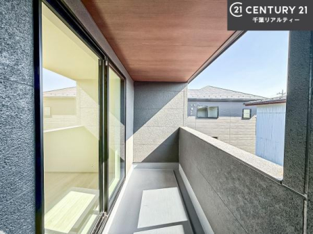 �o���R�j�[ �z������ǍD�ȃo���R�j�[�ł��I���ꂽ���ɂ͐�������n����J���I�Ȏ��Ԃ��y���߂܂��B