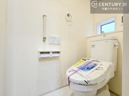 �g�C�� �������֍��ɂ��A�~��͕֍����g�����ł���̂ŗ₽���֍��ɍ��炸�ɍςފ������d�l�ł��I
