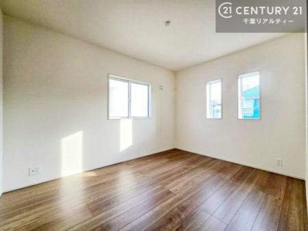 �q������ �|���o�������Ȃ��������́A���q�l�̂������Ƃ��Ă����S�ł��I
���[�X�y�[�X���[�����Ă���̂ŎU�炩�������������T�b�ƕЕt�����܂��I