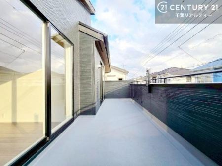 �o���R�j�[ �z������̗ǂ��o���R�j�[�ŁA�����󕨂��悭���������ł��ˁI
���V�C�̗ǂ����ɂ̓o���R�j�[�֏o�ă��t���b�V������̂��C�����悳�����ł��B