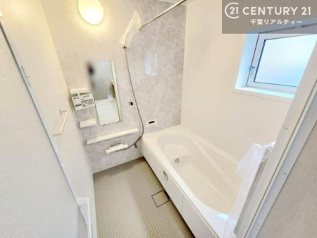 ���� �������������l�̕��͋C�̃o�X���[���́A�����o�Ă��ăo�X�^�C�����[���I
���d���撣���Ă��邲�J���ɂ��D�݂̓����̓����܂����āA�y����ł݂Ă͂������ł��傤���H