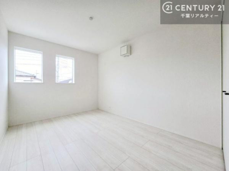 �Q�� �D���������������ޗm���́A���̖ڊo�߂��C�������ǂ������ł��ˁB���������Ԃ��������Ɖ߂������Ƃ��ł��܂��B�D�����F�����̃t���[�����O���ǂ�ȉƋ�ɂ��}�b�`���܂��I