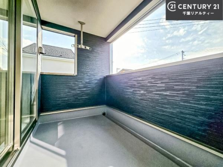 �o���R�j�[ �z������ǍD�ȃo���R�j�[�ł��I���ꂽ���ɂ͐�������n����J���I�Ȏ��Ԃ��y���߂܂��B
