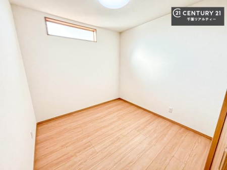 ���r���O�ȊO�̋��� �T�[�r�X���[���t���I���q�l�̊w�K�X�y�[�X��e�����[�N���[���Ƃ��Ċ���ł��܂��ˁI