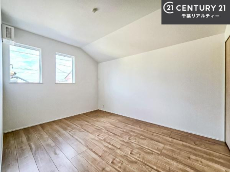 �q������ �|���o�������Ȃ��������́A���q�l�̂������Ƃ��Ă����S�ł��I
���[�X�y�[�X���[�����Ă���̂ŎU�炩�������������T�b�ƕЕt�����܂��I