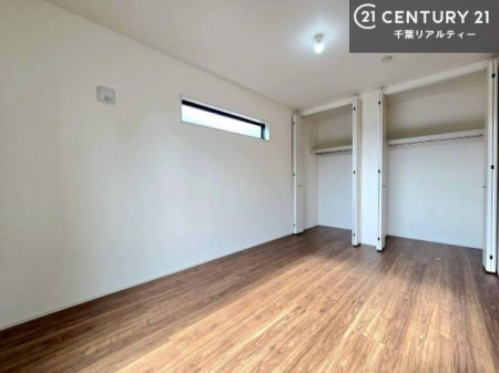 �Q�� ���[�͂̂���m���ł��B����������������L�X�Ǝg���ċC�������ǂ��ł��I
�L���C�Ȗ��邢�������ŉ߂����̂́A�X�ɂ̂�т�������ł��܂��ˁI