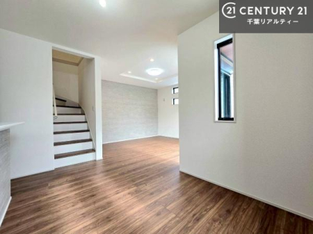 ���r���O �����Ƒ��Ɗ炪���킹���郊�r���O�C���K�i�I�R�~���j�P�[�V�������Ƃ�₷���̂Ŋ��C���ӂ��k�c�j�����o���邱�Ƃ��ł��܂��I