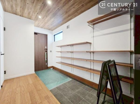 ���� ������V���[�Y�{�b�N�X�Ƃ��Ă����p����������̂ŌC�����D���ȕ��ɂ����Ă����̎��[�ł��I
