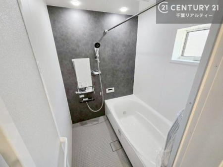 ���� 1���̔�����������Ɩ����Ă���闁���ł��B
�������̑f�G�ȃ����N�[�[�V�����ꏊ�ł��I