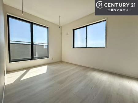 �m�� �o���R�j�[�ɖʂ��Ă���m���ł��B���邭�����肪����A���C����������ł��܂��I���N���āA�O�ɏo�Ĕw�L�т����[�ċz�����ǂ������}������邱�Ƃ��o�������ł��ˁI