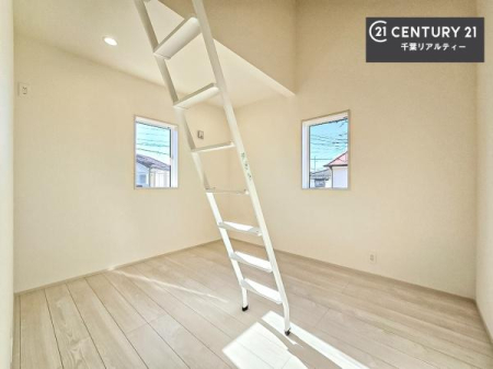 �m�� ���邢�����́A���ʂ����ǂ��A���邭��ϋ��S�n�̗ǂ���ԂƂȂ��Ă���܂��B�����b�N�X���ĉ߂�����S�n�̗ǂ��������ł��I���̖ڊo�߂��X�b�L�����܂��ˁI