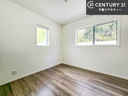 �q������ �|���o�������Ȃ��������́A���q�l�̂������Ƃ��Ă����S�ł��I
���[�X�y�[�X���[�����Ă���̂ŎU�炩�������������T�b�ƕЕt�����܂��I