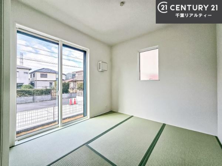 �a�� �^�^�~�̍��肪���炬��^����A�����b�N�X��ԁB�����傫���J�����̂���a���ƂȂ��Ă���܂��B���{�l�̐S������u�a�v�̋�ԁB