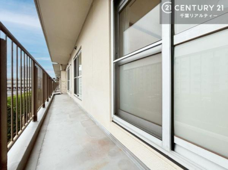 �o���R�j�[ �z������ǍD�ȃo���R�j�[�ł��I���ꂽ���ɂ͐�������n����J���I�Ȏ��Ԃ��y���߂܂��B