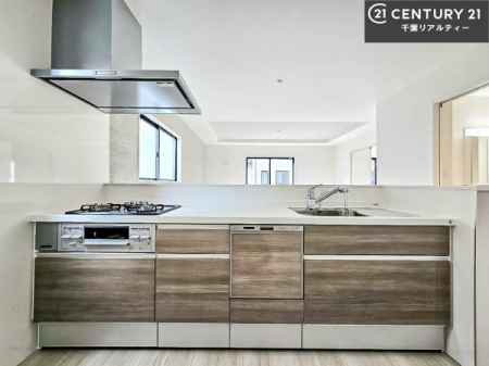 �L�b�`�� ���[�X�y�[�X���L�x�ŁA�����X�y�[�X���X�b�L���ƕЕt���Ђ�`�����p�ł��܂��I
���K�ɍ�Ƃ��ł��܂��I�����̗���������܂��I