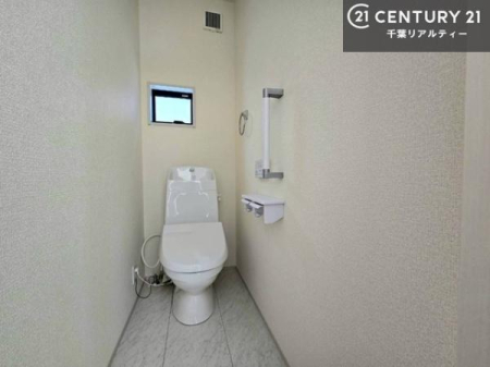 �g�C�� �������֍��ɂ��A�~��͕֍����g�����ł���̂ŗ₽���֍��ɍ��炸�ɍςފ������d�l�ł��I
