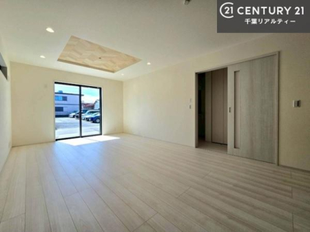 ���r���O �傫�ȑ����炽���Ղ�̗z���������閾�邢���r���O�B�J�����̂��郊�r���O�ŉƑ��c���̂��났�̎��Ԃ��߂����܂��I�����w�\�ł��I���񌻒n�ŗz������Ȃǂ��̊����������܂��I