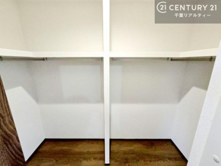 ���[ �E�H�[�N�C���N���[�[�b�g�t���ł��B��������̂��m���Ȃǂ����[���Ă��������ł��ˁI���ɂ���@�������ȂǋG�ߕ��̑傫�ȉƓd�����[�ł��܂��I