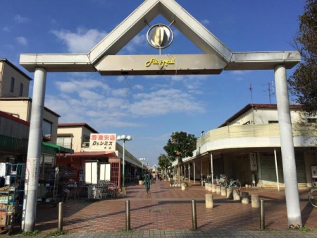 ���ӊ� �y�V���b�s���O�{�݁z�A�C�A�C���[���F143m