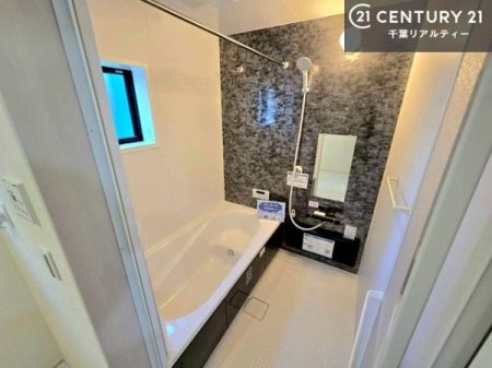 ���� 1���̔�����������Ɩ����Ă���闁���ł��B
�������̑f�G�ȃ����N�[�[�V�����ꏊ�ł��I