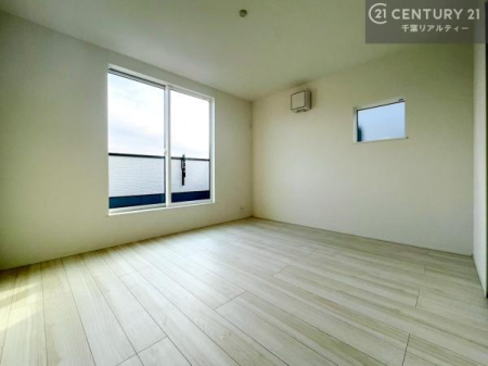 �Q�� �o���R�j�[�ɖʂ��Ă���m���ł��B���邭�����肪����A���C����������ł��܂��I���N���āA�O�ɏo�Ĕw�L�т����[�ċz�����ǂ������}������邱�Ƃ��ł��܂��B