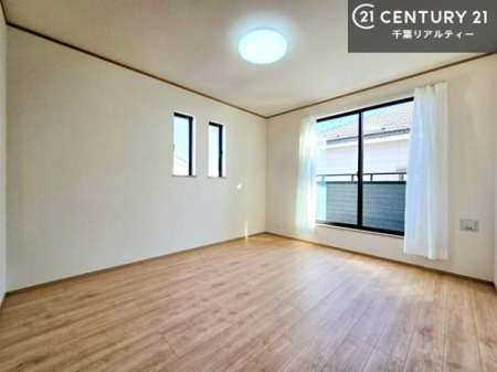 �Q�� �o���R�j�[�ɖʂ��Ă���m���ł��B���邭�����肪����A���C����������ł��܂��I���N���āA�O�ɏo�Ĕw�L�т����[�ċz�����ǂ������}������邱�Ƃ��ł��܂��B