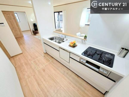 �L�b�`�� �����g���L�b�`�����Y��Ő����Ȃ炨���������̂��y�����Ȃ�܂���ˁB�@�\���ƃf�U�C���������˔������������L�b�`���B