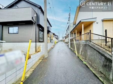 �O�ʓ��H�܂ތ��n�ʐ^ ���ӊ���A���q�l�̂���]�ɍ������������ꏏ�ɂ��ē���v���܂��B�Z��[���A�h�o�C�U�[�ɂ�邲���k������܂��B���Ђ͂��₢���킹�ɑ��Ή����܂��I���҂������܂���I