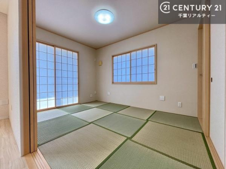 �a�� �^�^�~�̍��肪���炬��^����A�����b�N�X��ԁB�����傫���J�����̂���a���ƂȂ��Ă���܂��B���{�l�̐S������u�a�v�̋�ԁB