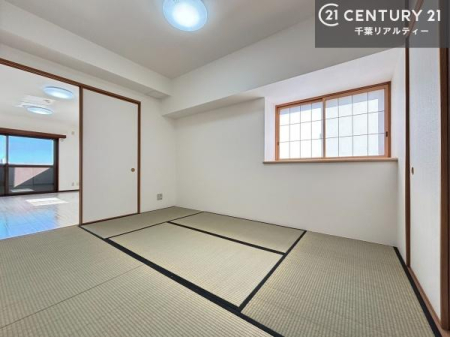 �a�� �a���ł͂��q�l���]��ł����������S�z�͂قƂ�ǂ���܂���B
�Ǝ��̍��ԂɃ}�}��p�p���Q�����Ŏg����x�e�X�y�[�X�Ƃ��Ă����p�I