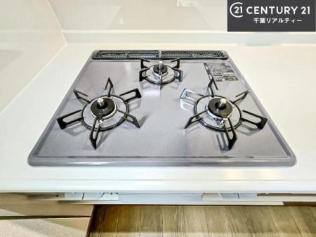 �L�b�`�� �R�����͎O������̂ł������̓����i�s���ł��܂��B
�������O�����t���ł��B�����X�y�[�X���L�X���Ă���׍�Ƃ����₷���I�g�����肪�ǂ��V�X�e���L�b�`���ł��I