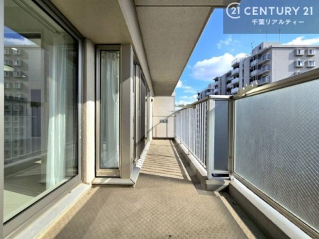 �o���R�j�[ ������̖��邢�o���R�j�[�͍L�X�Ƃ��Ă��ĊJ����������܂��I