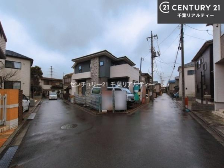 �O�ʓ��H�܂ތ��n�ʐ^ ���ӊ���A���q�l�̂���]�ɍ������������ꏏ�ɂ��ē���v���܂��B�Z��[���A�h�o�C�U�[�ɂ�邲���k������܂��B���Ђ͂��₢���킹�ɑ��Ή����܂��I���҂������܂���I