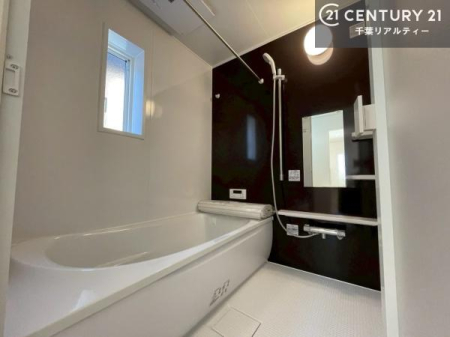 ���� �L�X�o�X�ň���̔������t���b�V���B�����L�΂���̂ŁA�����ɂ��������ƐZ����܂��ˁI�����̃o�X�^�C�����y���݂ɂȂ�܂��B