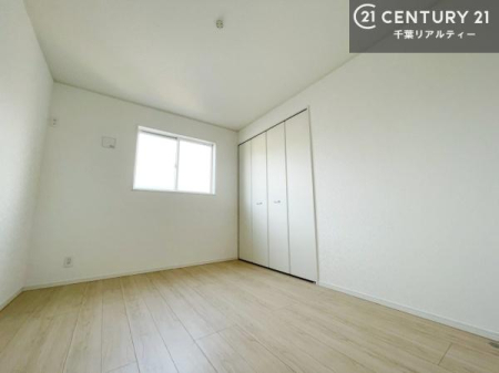 �m�� 2�ʍ̌����m�ۂ������邢�����́A���ʂ����ǂ��A���邭��ϋ��S�n�̗ǂ���ԂƂȂ��Ă���܂��B�����b�N�X���ĉ߂�����S�n�̗ǂ��������ł��I