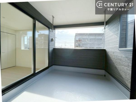 �o���R�j�[ �z������ǍD�ȃo���R�j�[�ł��I���ꂽ���ɂ͐�������n����J���I�Ȏ��Ԃ��y���߂܂��B