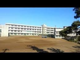 ���ӊ� �y���w�Z�z���q�s����ꒆ�w�Z�F61m