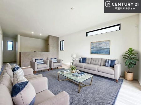 ���r���O �Ƌ��CG�p�[�X�ł��B�傫�ȑ����炽���Ղ�̗z���������閾�邢���r���O�B�J�����̂��郊�r���O�ŉƑ��c���̂��났�̎��Ԃ��߂����܂��B