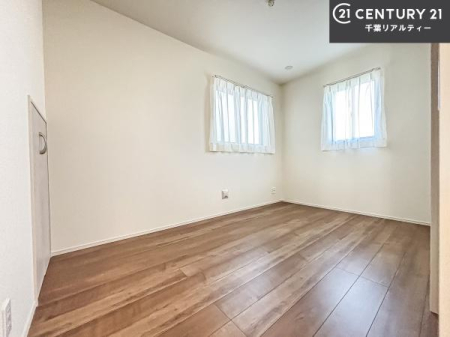 �q������ �|���o�������Ȃ��������́A���q�l�̂������Ƃ��Ă����S�ł��I
���[�X�y�[�X���[�����Ă���̂ŎU�炩�������������T�b�ƕЕt�����܂��I